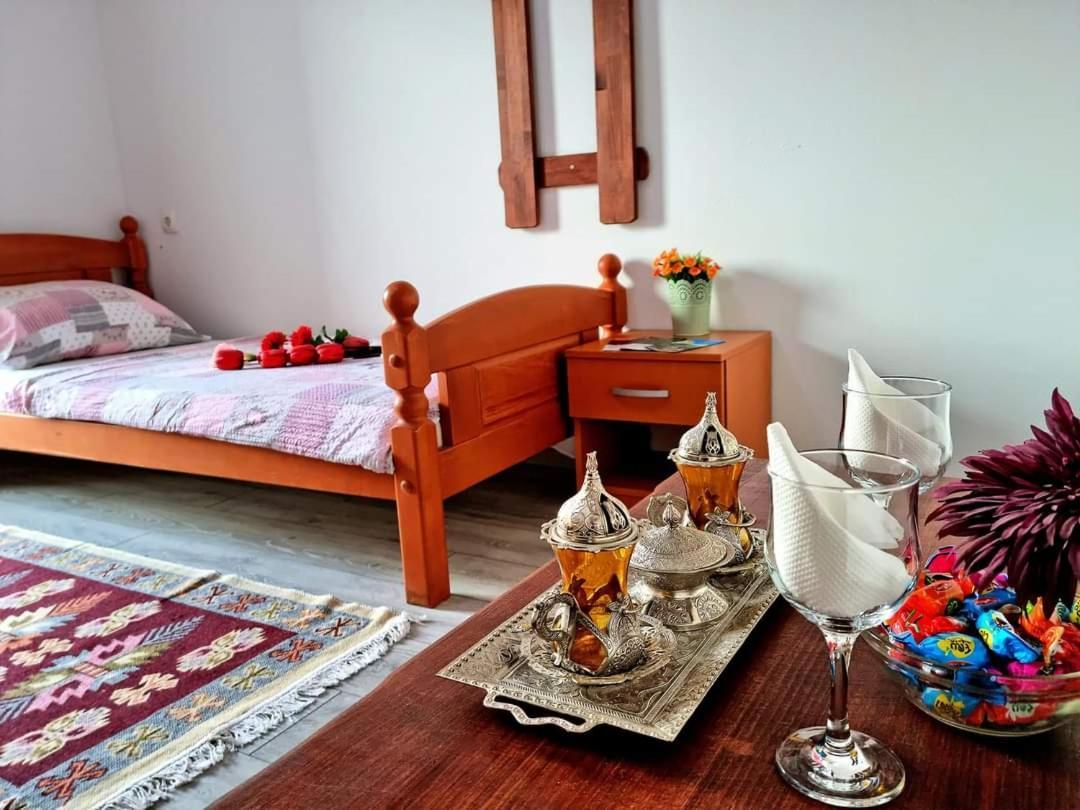 بلاغاي Pansion & Restoran Most المظهر الخارجي الصورة